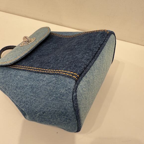 Last 1‼️Marc Jacobs Turnlock Medium Backpack 4P5HBP006H02 DENIM $350 - Picture 12 of 16